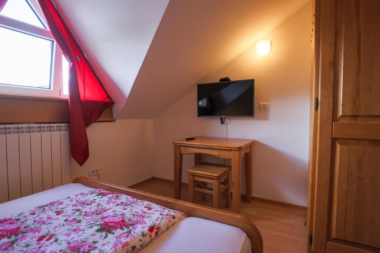 Domacija Malnarjevi Villa Villa Slavina ภายนอก รูปภาพ