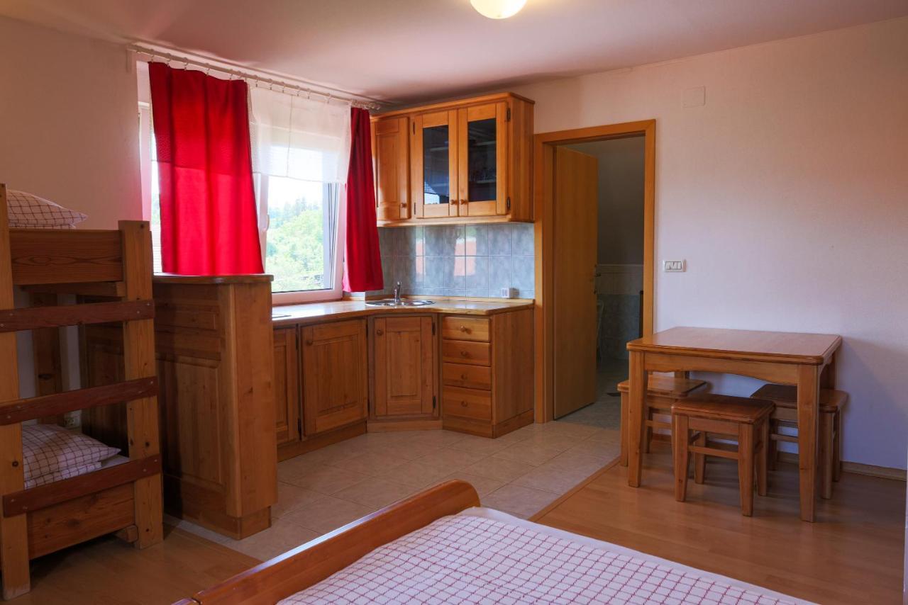 Domacija Malnarjevi Villa Villa Slavina ภายนอก รูปภาพ